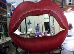 Large scale spray finish lips, Fabrication Cape Town