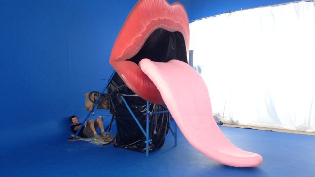 Large scale Tongue and lips, Fabrication Cape Town