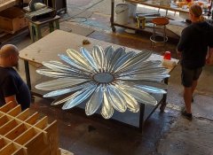 Big Flower, Fabrication, Cape Town